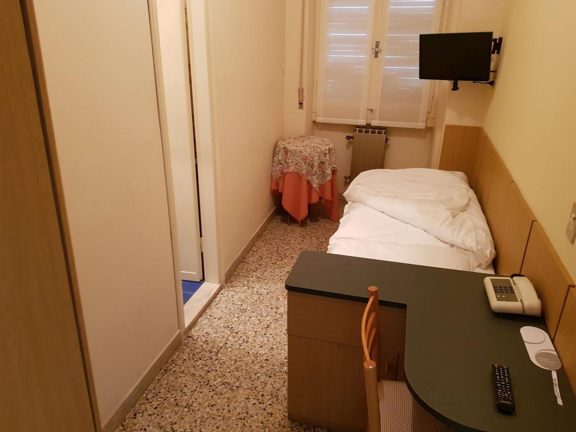 Hotel San Faustino Torri Del Benaco Exteriér fotografie